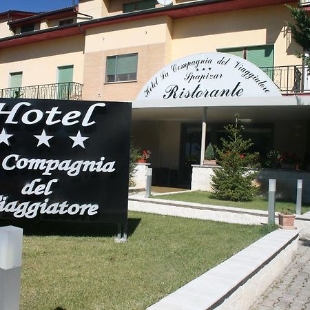 Hotel La Compagnia Del Viaggiatore Λ' Άκουιλα Εξωτερικό φωτογραφία