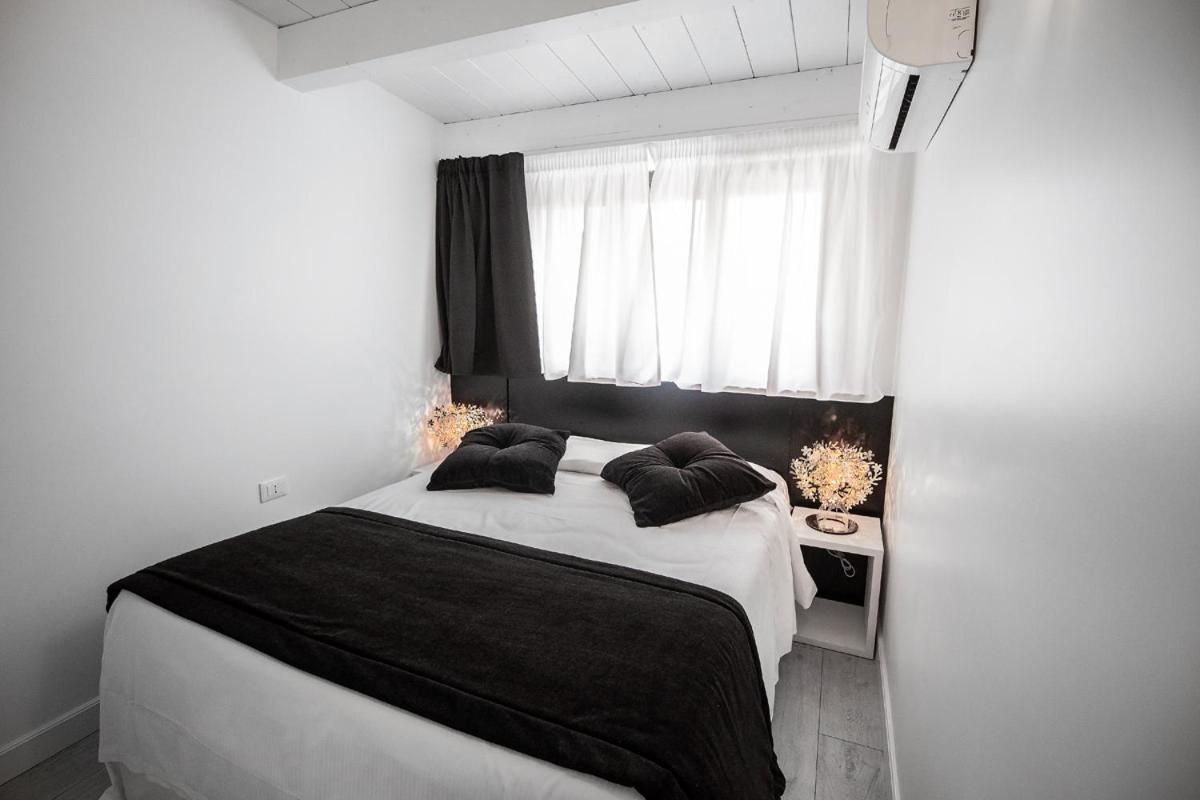 Hotel La Compagnia Del Viaggiatore Λ' Άκουιλα Εξωτερικό φωτογραφία