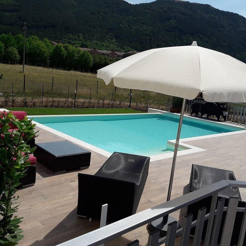 Hotel La Compagnia Del Viaggiatore Λ' Άκουιλα Εξωτερικό φωτογραφία