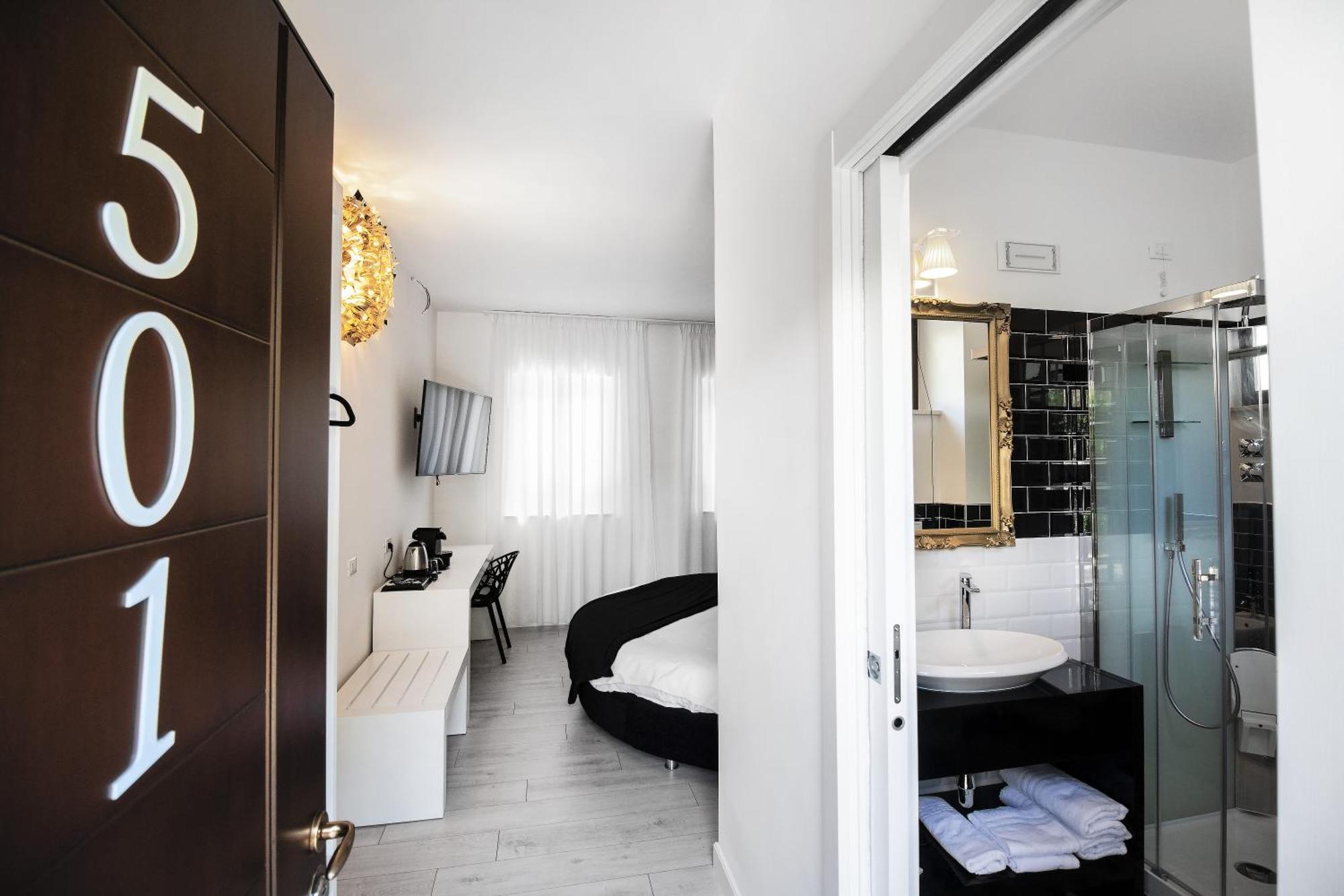 Hotel La Compagnia Del Viaggiatore Λ' Άκουιλα Εξωτερικό φωτογραφία