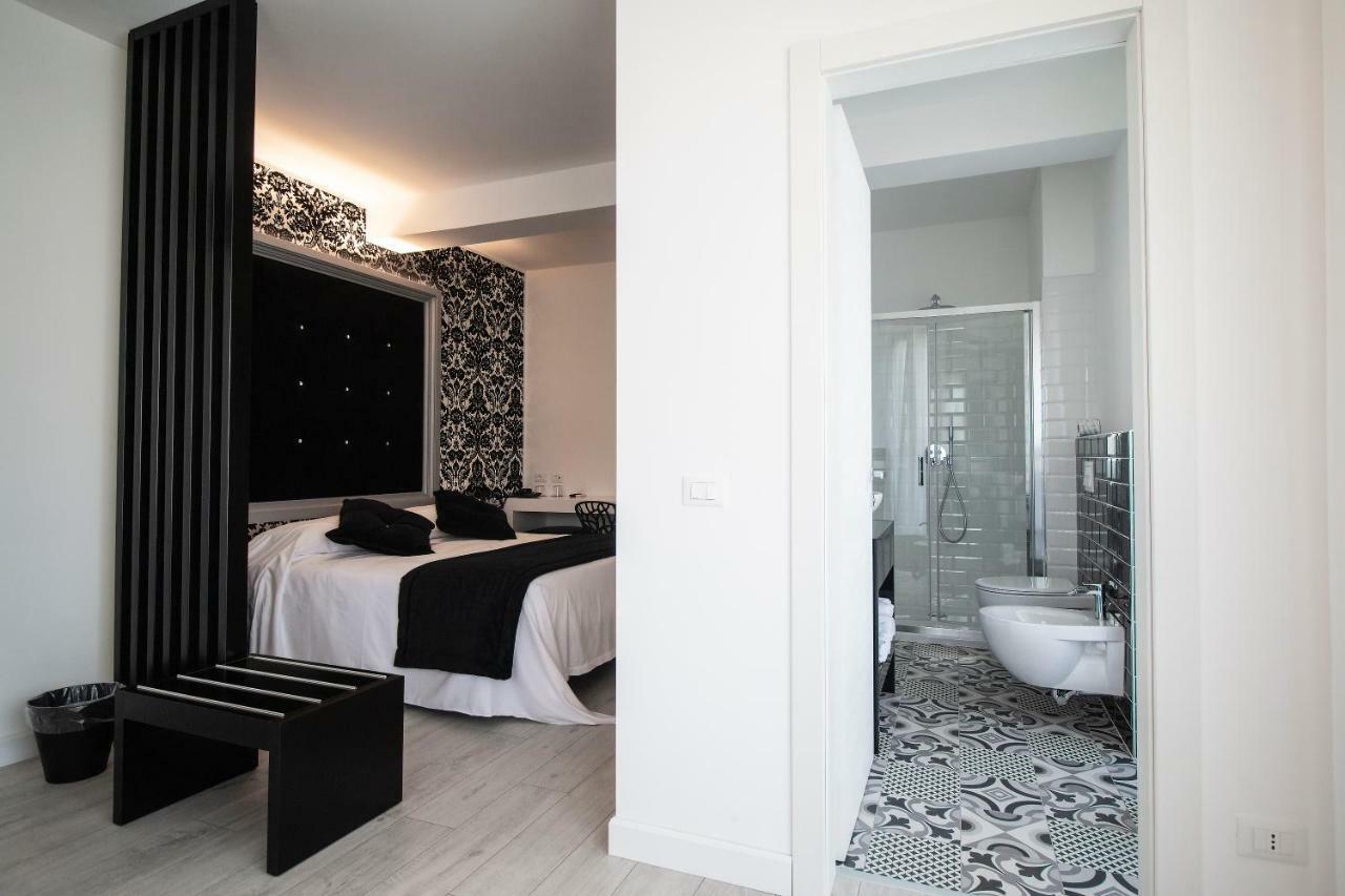 Hotel La Compagnia Del Viaggiatore Λ' Άκουιλα Εξωτερικό φωτογραφία